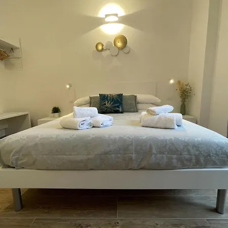 Banchi 28 By Arbaspaa Apartment